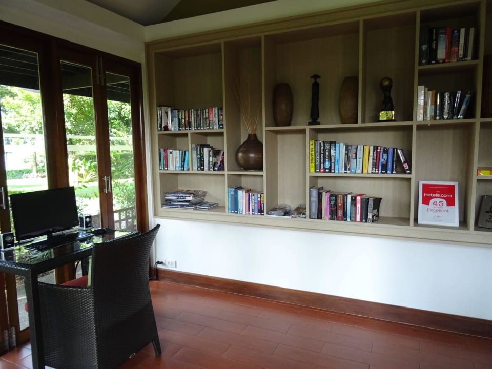 Bücherei U Inchantree Kanchanaburi