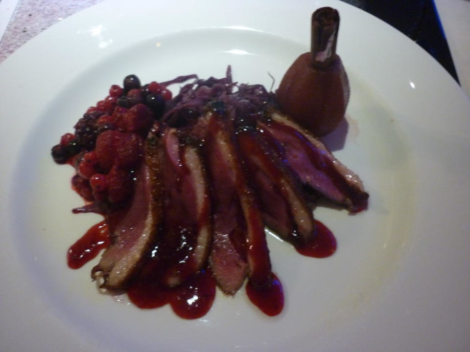 Ente mit Rotweinbirne Hotel Riu Palace Maspalomas Adults Only