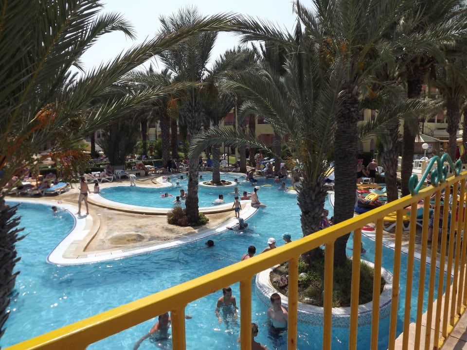 Auch noch der Hauptpool Houda Golf & Beach Club