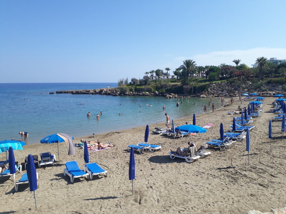 Strand Crystal Springs Beach Hotel