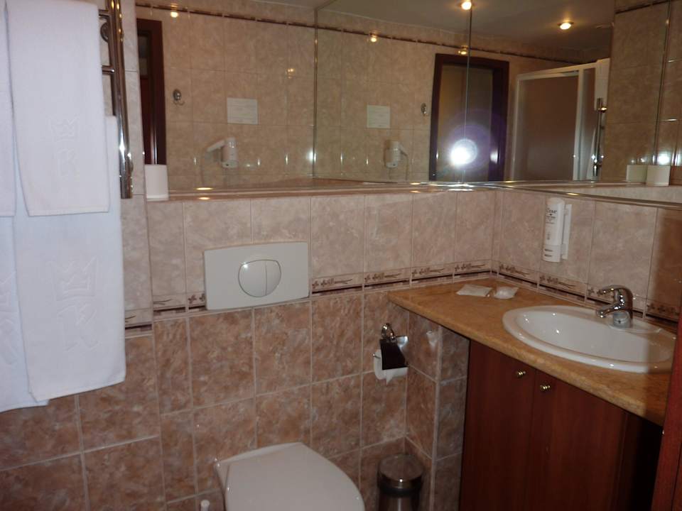 Badezimmer SunFlower Park Hotel