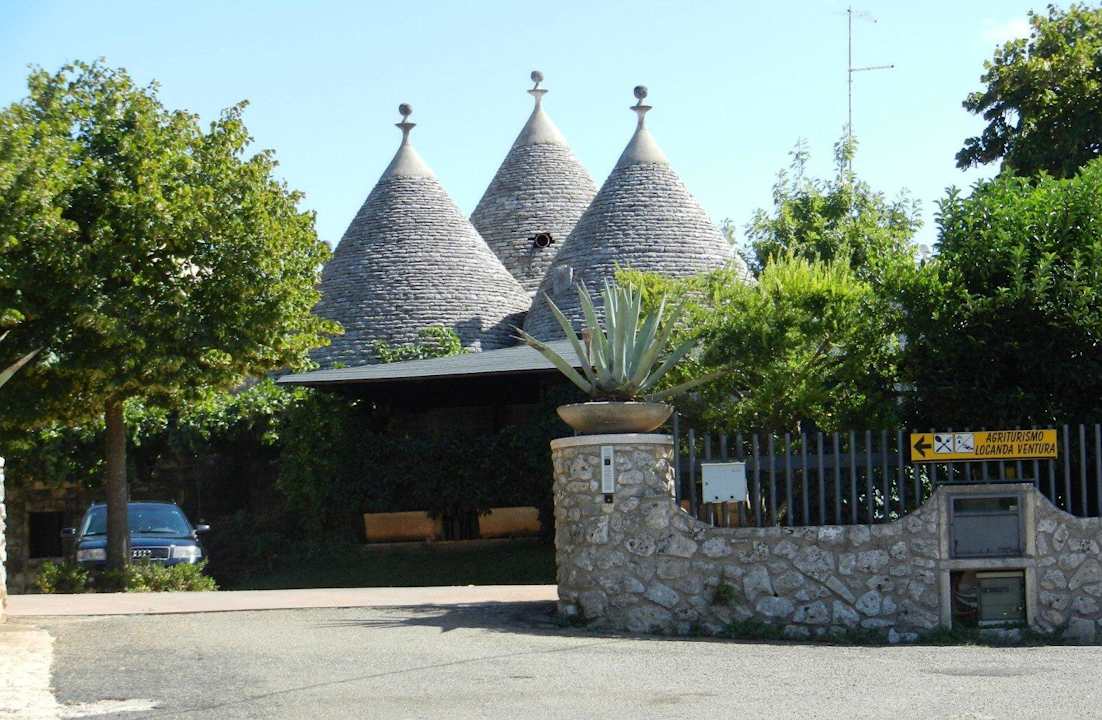 Trullihof Agriturismo Masseria Locanda Ventura