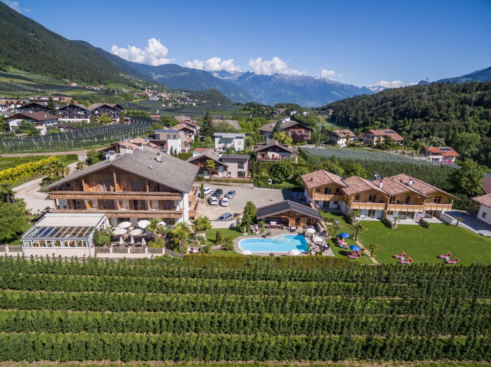 Außenansicht Hotel Schallerhof