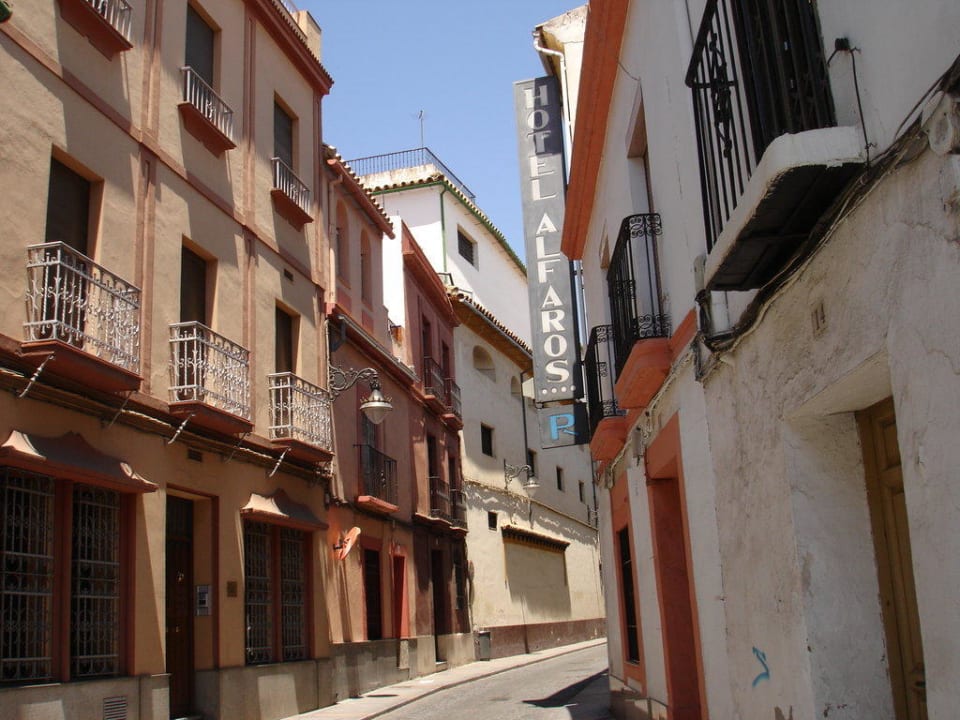 Sraße in der das Hotel liegt Hotel Macia Alfaros