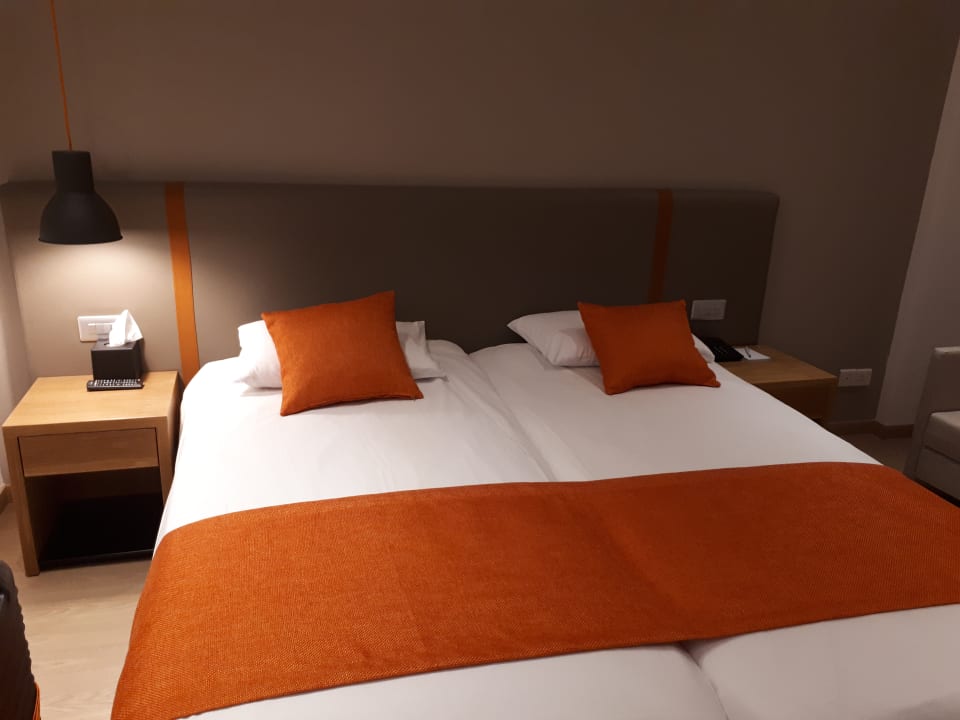 Zimmer Crystal Springs Beach Hotel