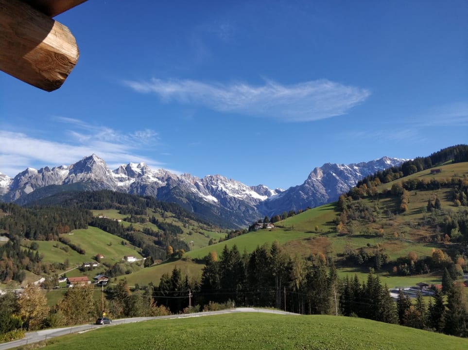 Ausblick Hüttendorf Maria Alm