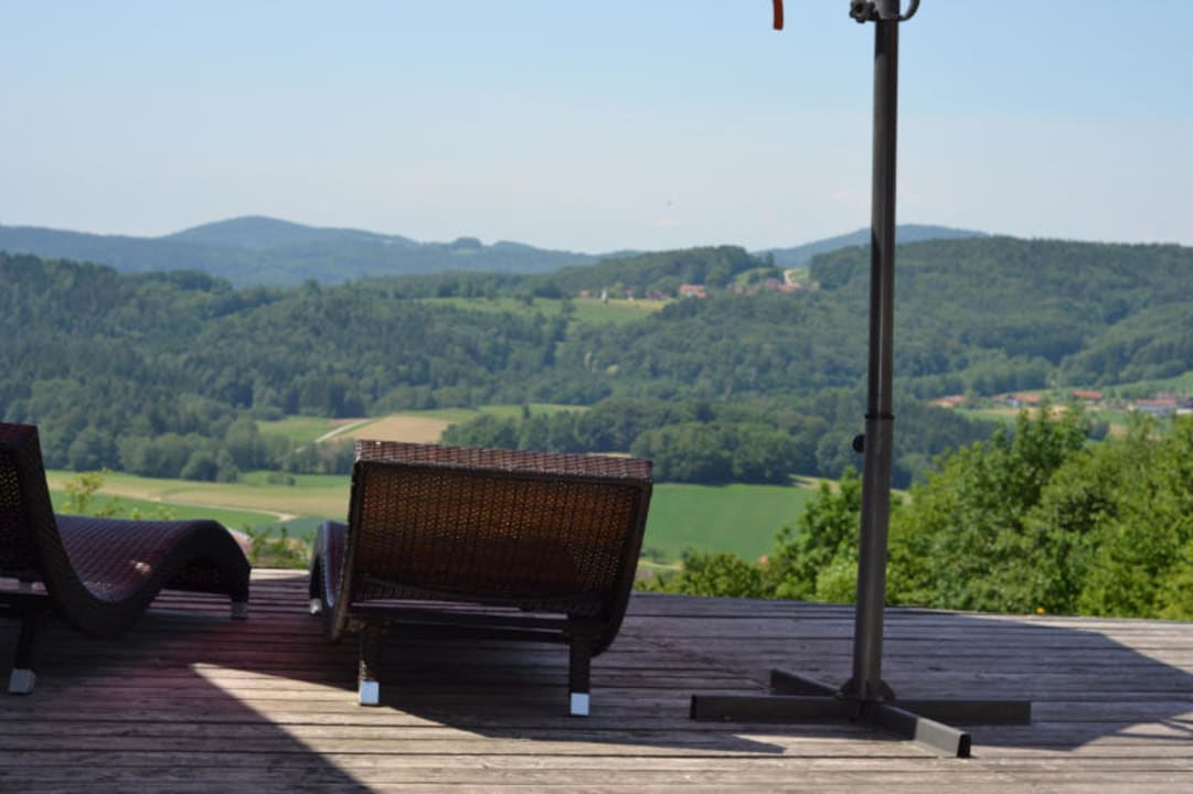 Sonnenterrasse Thula Wellnesshotel Bayerischer Wald