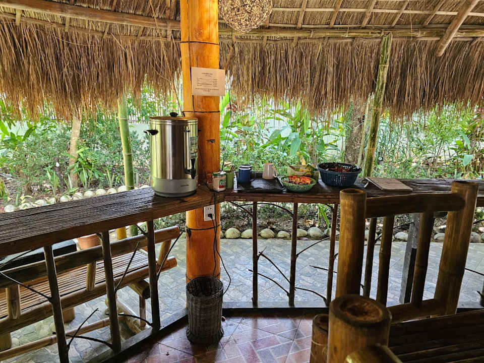 Gastro Big Bamboo Beach Resort Sipalay