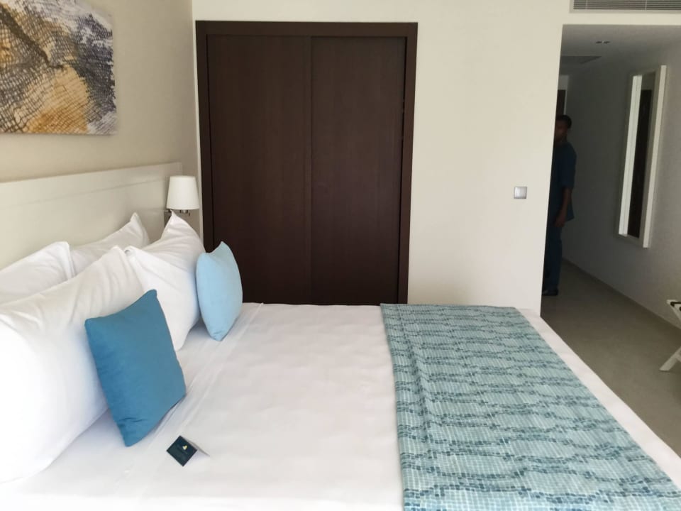 Kleiderschrank Meliá Laguna Beach