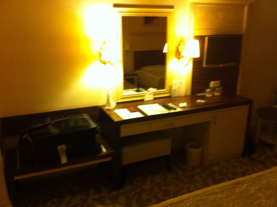 TV und Minibar Aydinbey Kings Palace & Spa