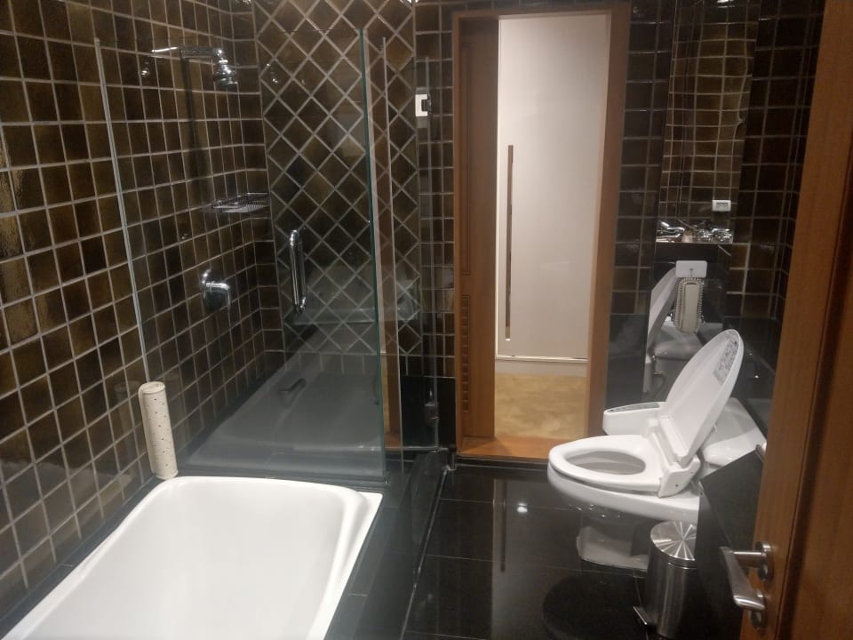 Zimmer Grande Centre Point Ploenchit