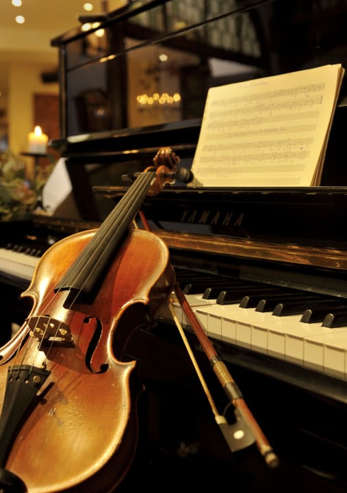 Sonstiges Breuers Rüdesheimer Schloss