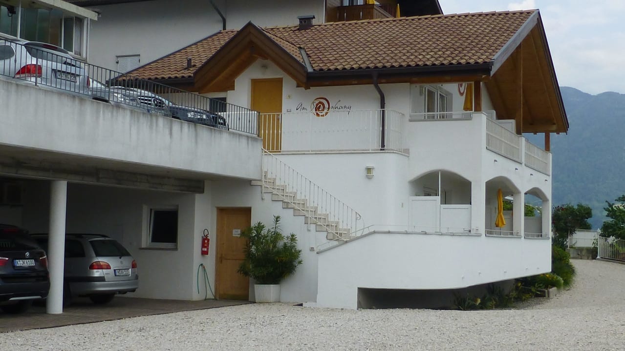 Überdachte Garagenplätze Panoramahotel Am Sonnenhang