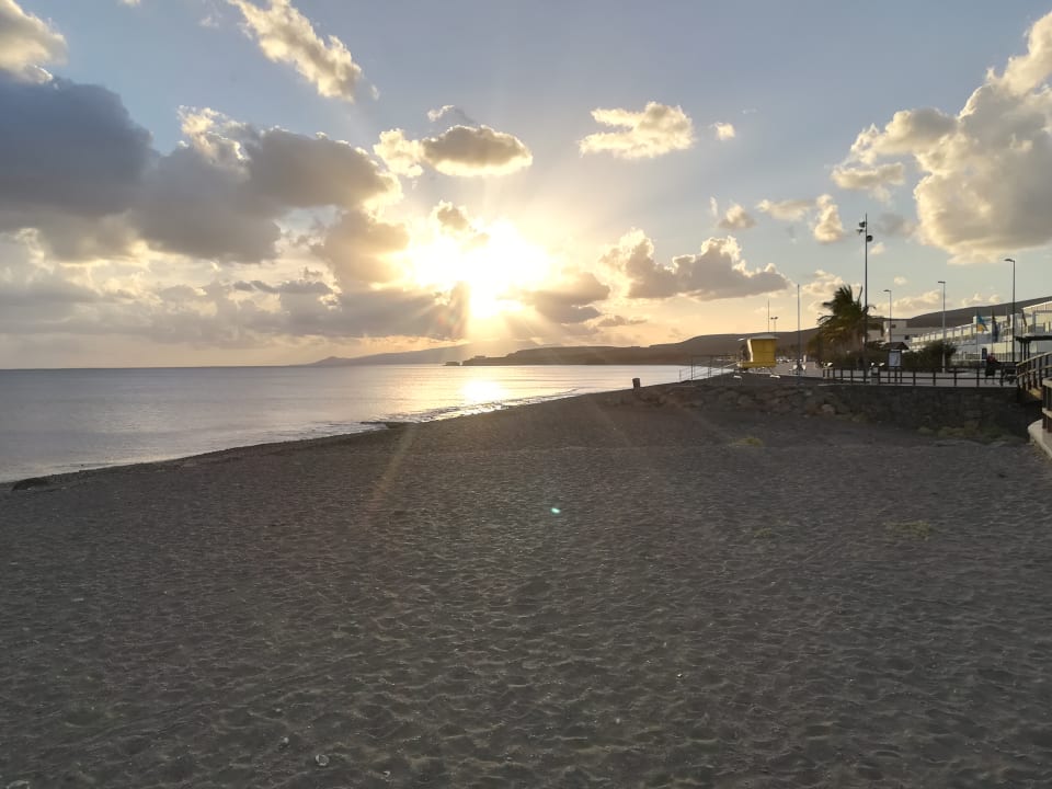 Strand R2 Romantic Fantasia Suites - Adults only