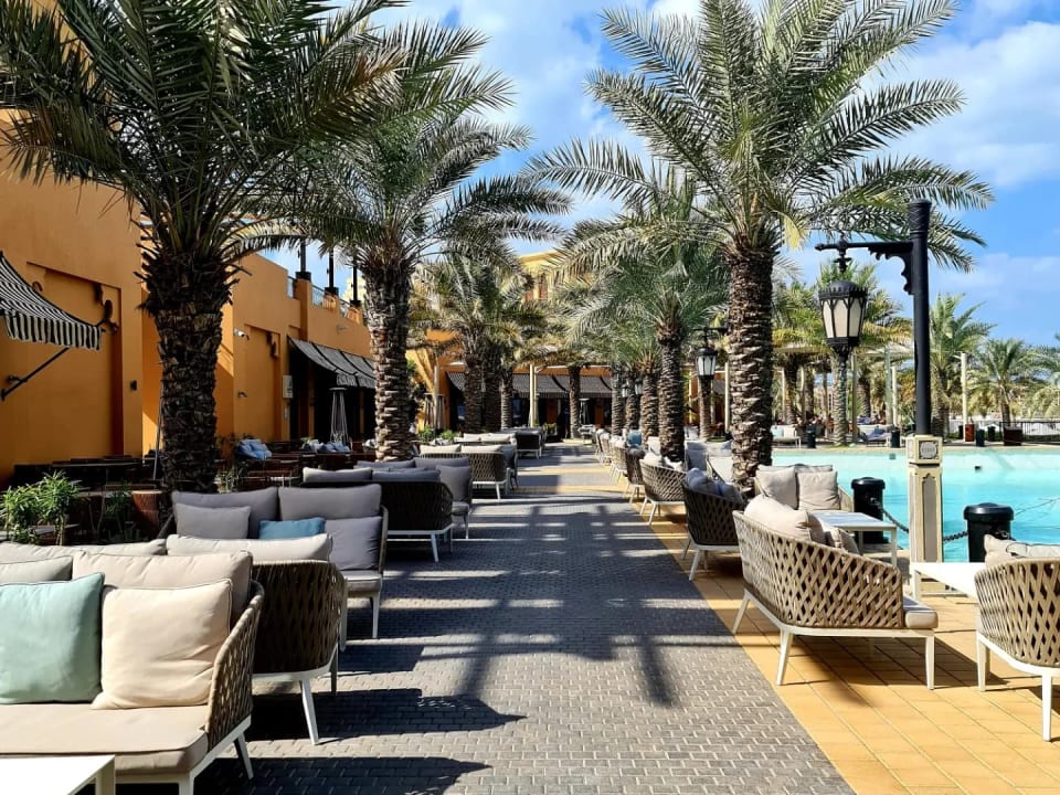 Außenansicht Rixos Bab Al Bahr