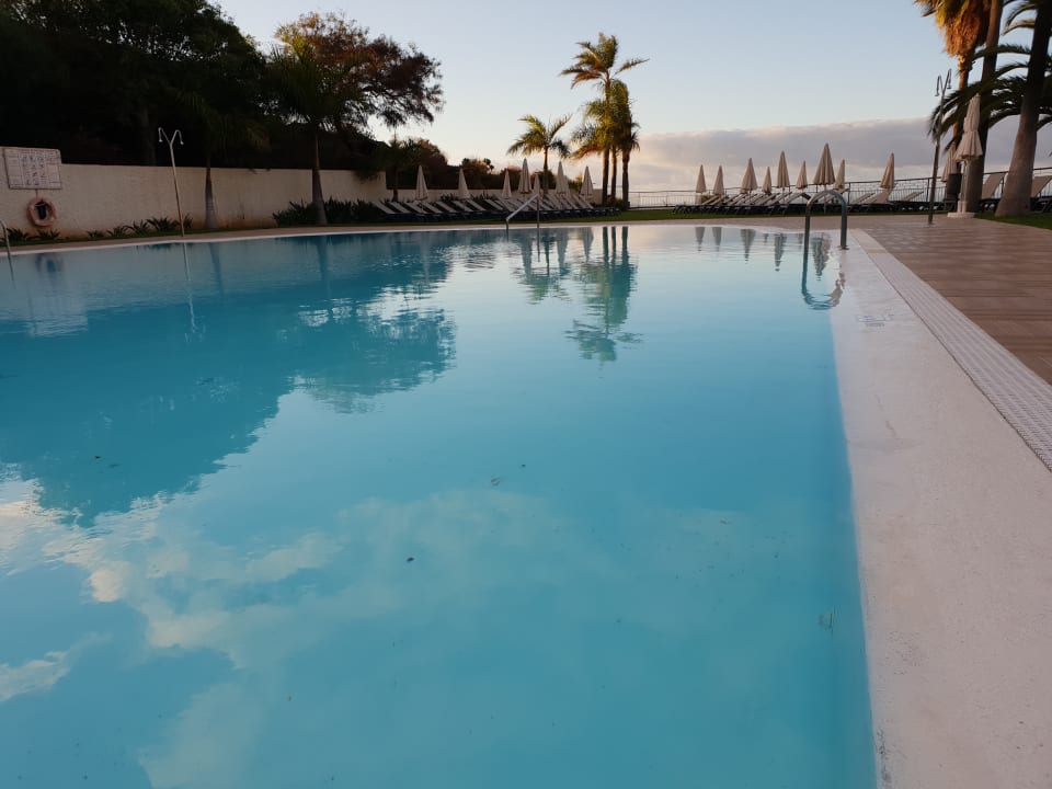 Pool Hotel Las Aguilas, Affiliated by Meliá