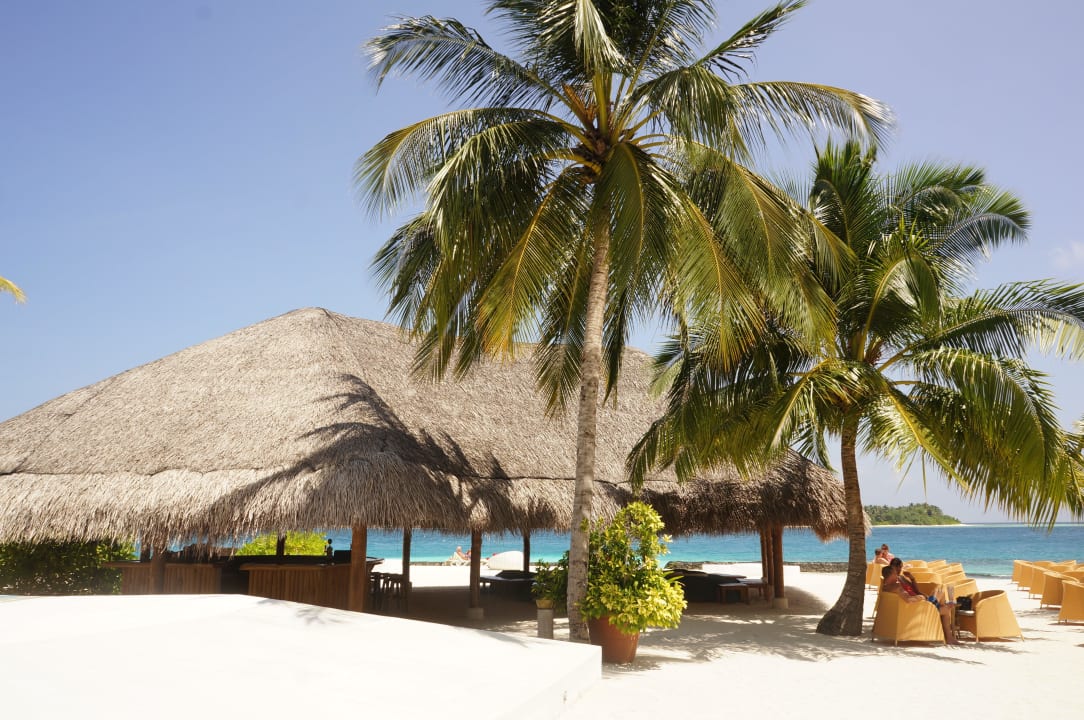 Infinity-Pool & Strand-Bar Kuramathi Maldives