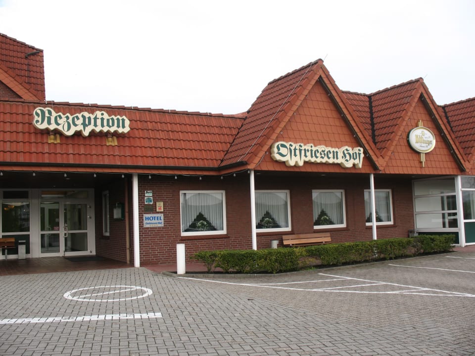 Außenansicht Hotel Ostfriesen Hof