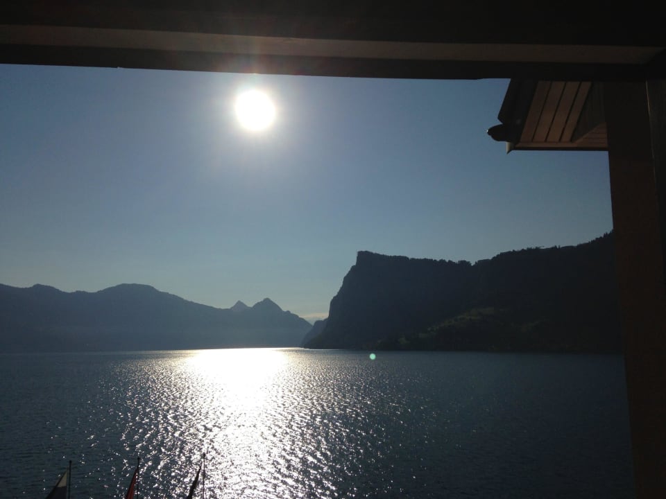 Seeblick bei Nacht Seehotel Kastanienbaum