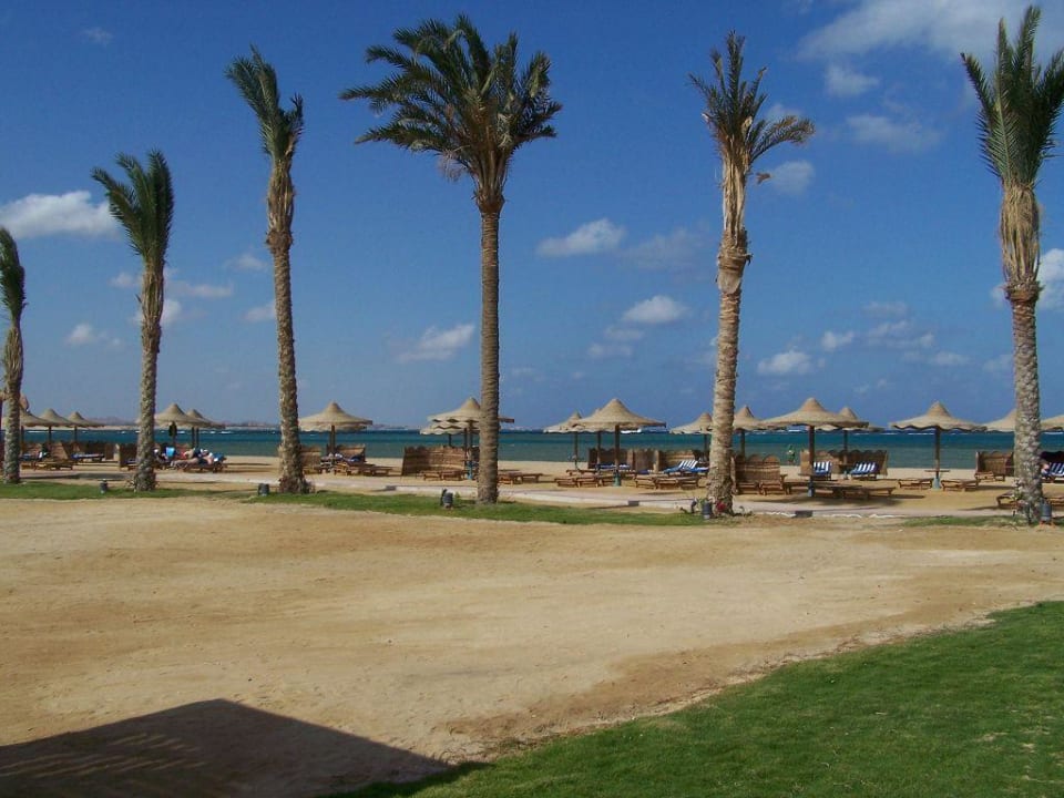 Blick zum Stand Swisstouch Oriental Resort Marsa Alam