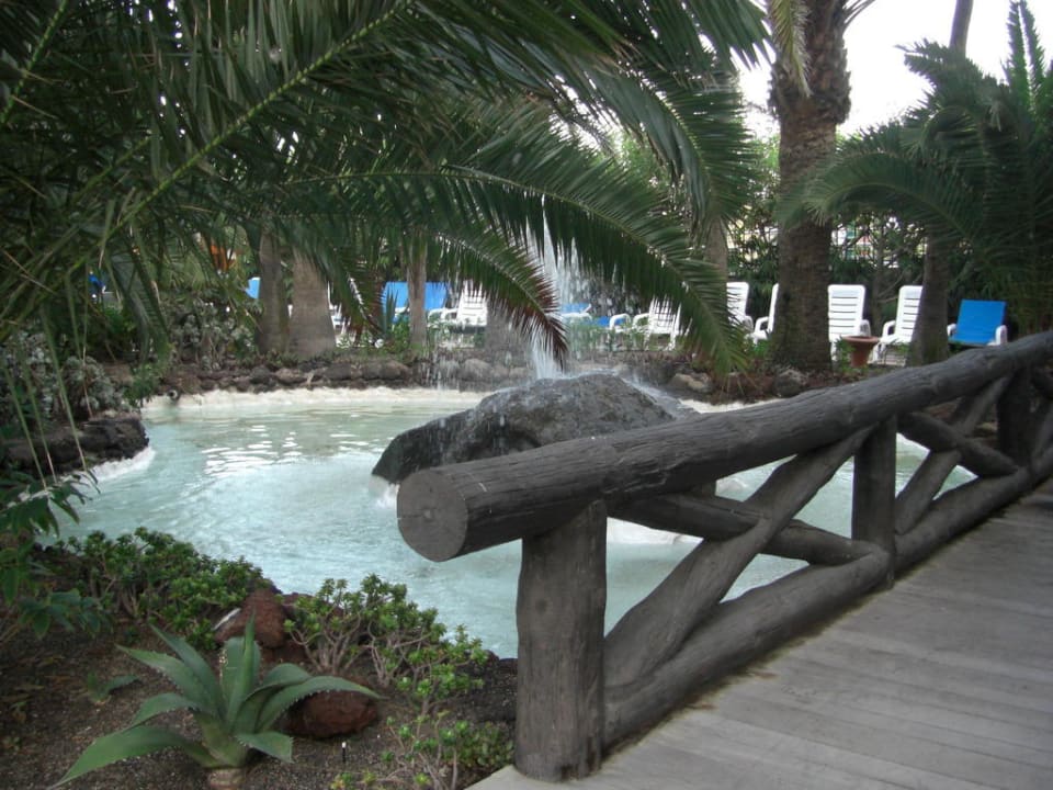 Garten Hotel Parque Tropical