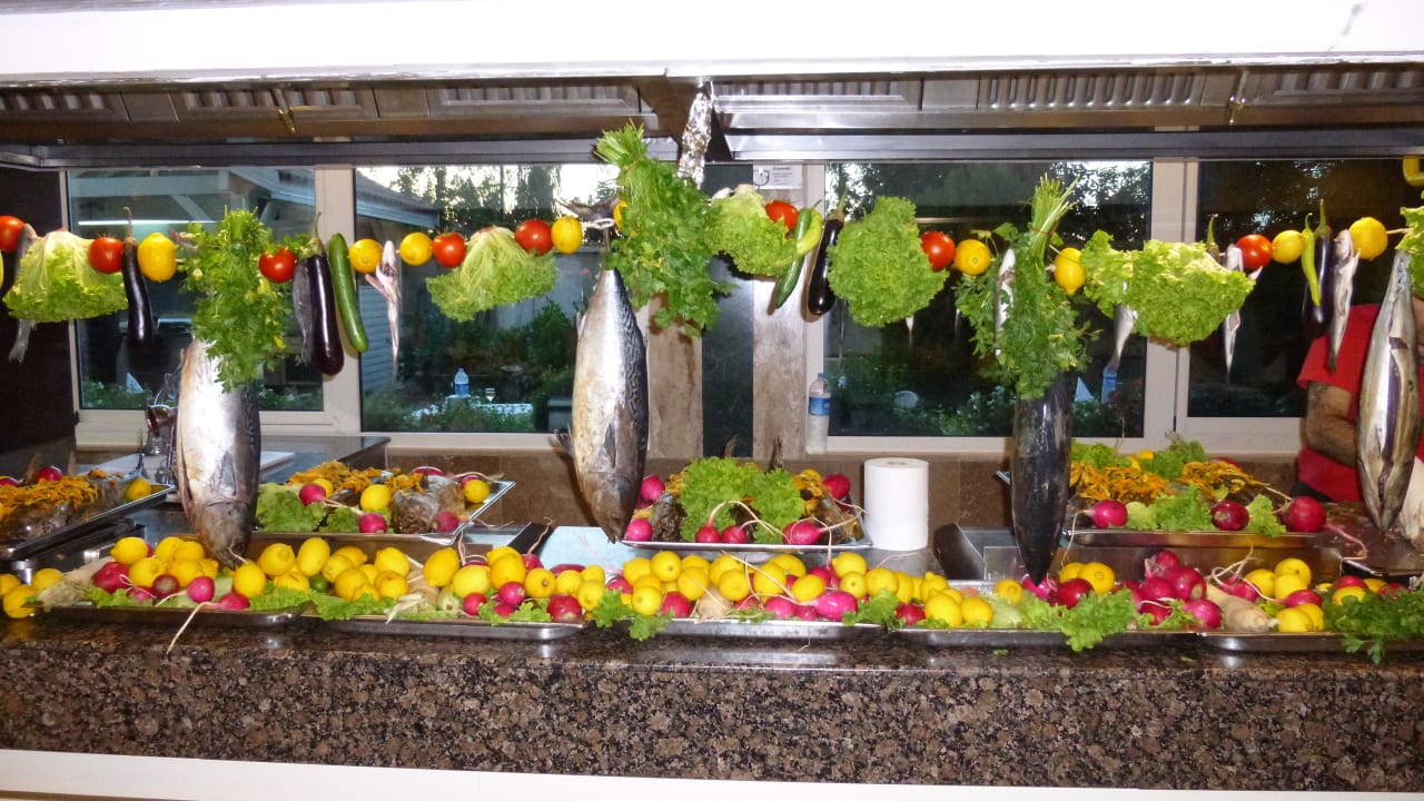 Fisch Crystal Admiral Aqua Collection