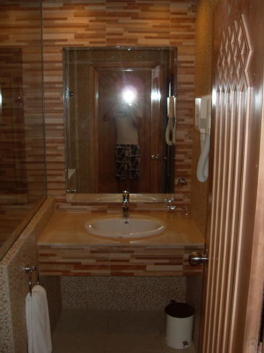 Bad Renoviertes Zimmer Mahdia Beach & Aquapark