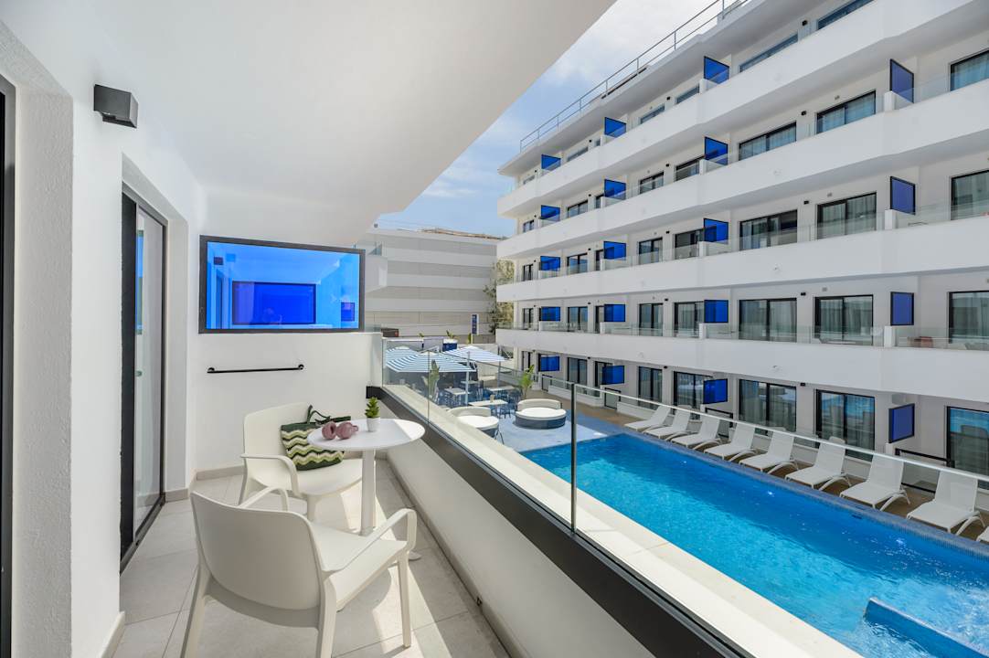 Außenansicht Apartamentos Vibra Jabeque Blue