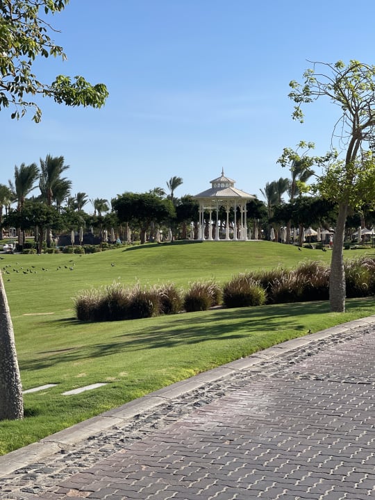 Gartenanlage Steigenberger Aqua Magic