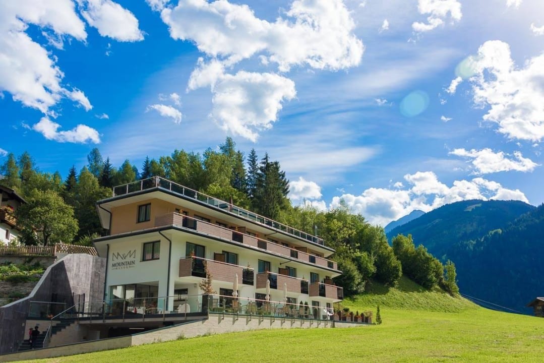 Hotel von außen  Mountain Resort M&M