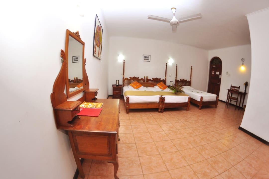 Deluxe double room with sea view Royal Beach Resort