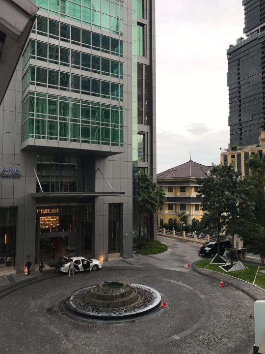 Außenansicht Eastin Grand Hotel Sathorn