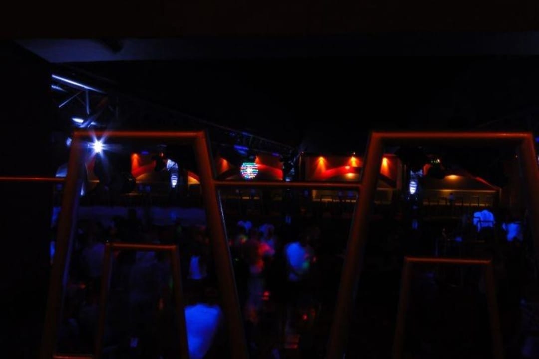 Dyskoteka Hotel Titanic Palace