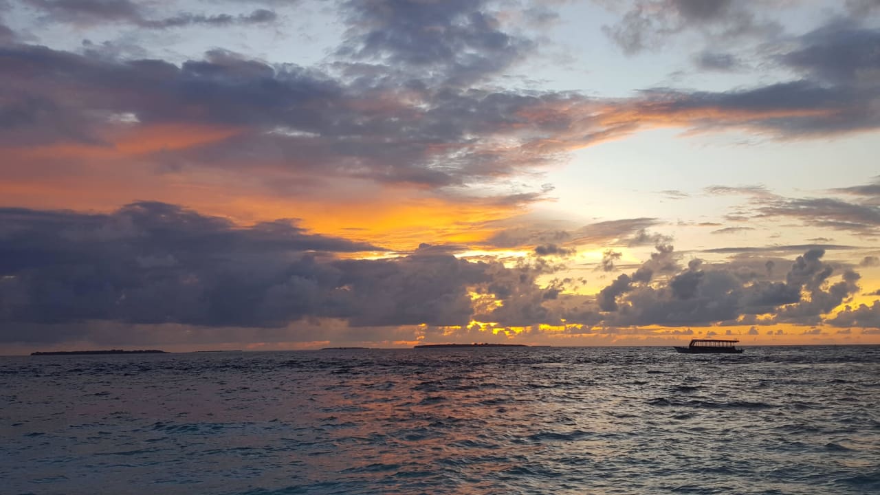 Sonnenuntergang NH Collection Maldives Reethi Resort