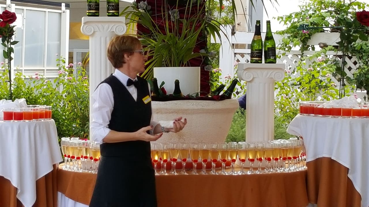 Abendessen  TUI MAGIC LIFE Cala Pada