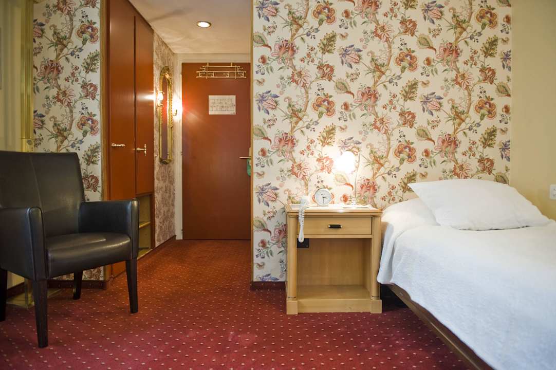 Standard Einzelzimmer Hotel Wengener Hof