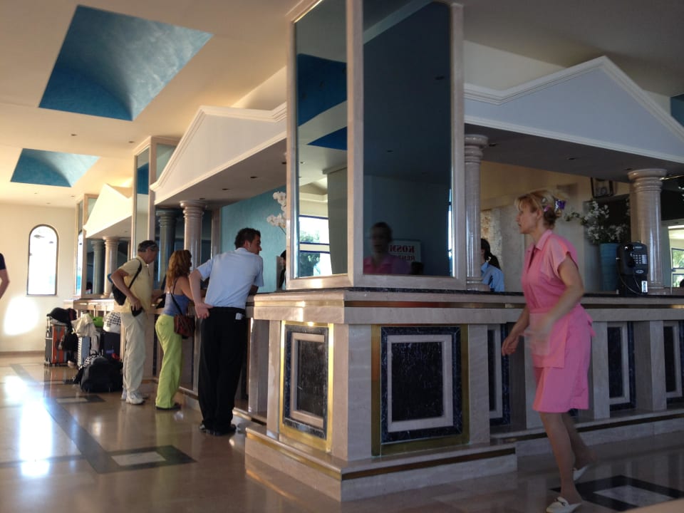 Hier wurde einem immer freundlich geholfen Kresten Palace Hotel