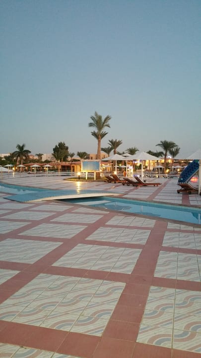 Pool Pharaoh Azur Resort