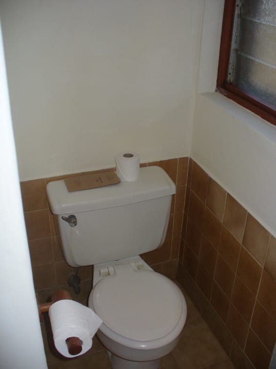 WC Salt Lick Safari Lodge