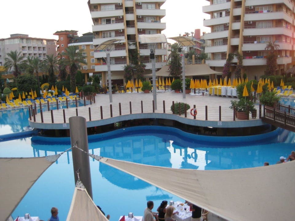 Hauptpool Alaiye Resort & Spa