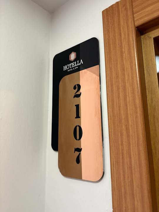 Zimmer Hotella Resort & Spa