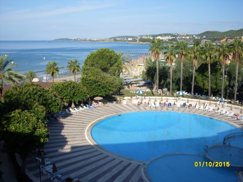 Schöne Pool-u.Gartenanlage Top Hotel