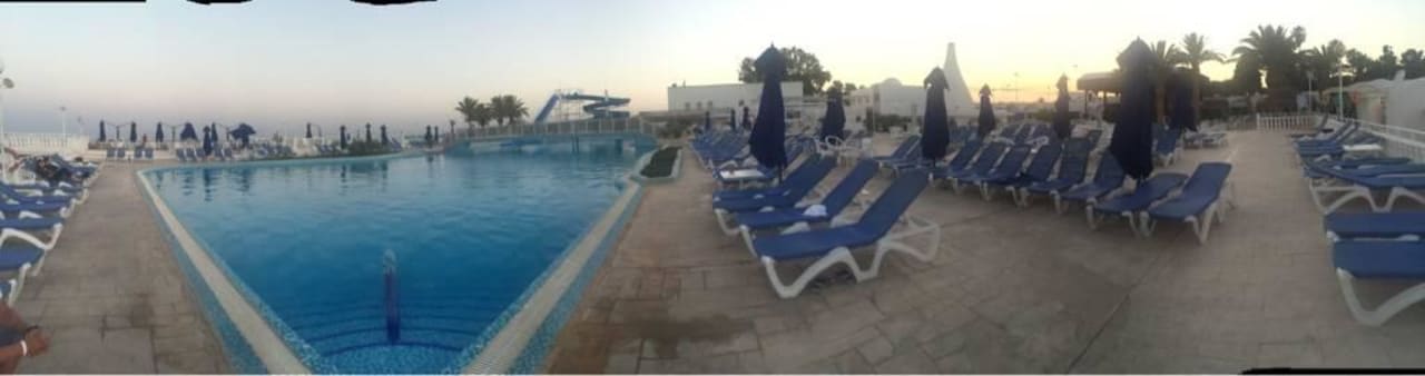 Panorama Bild von der Poolanlage  Samira Club
