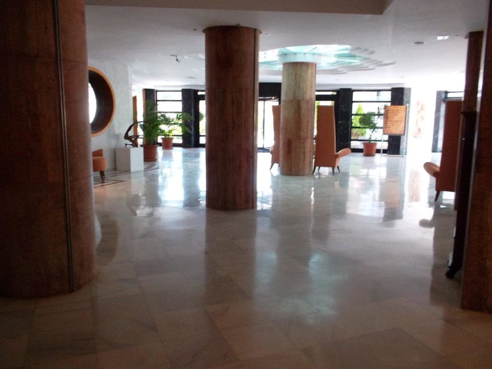 Eingangshalle Hotel Serrano Palace