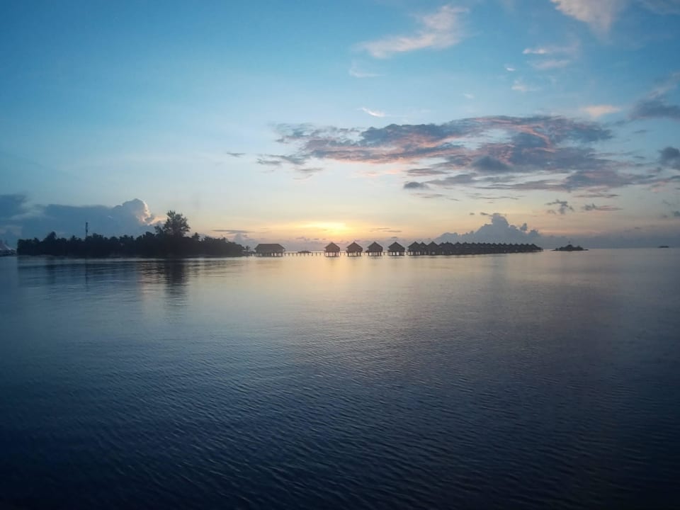 Das Bild gibt die Idylle wieder Safari Island Maldives
