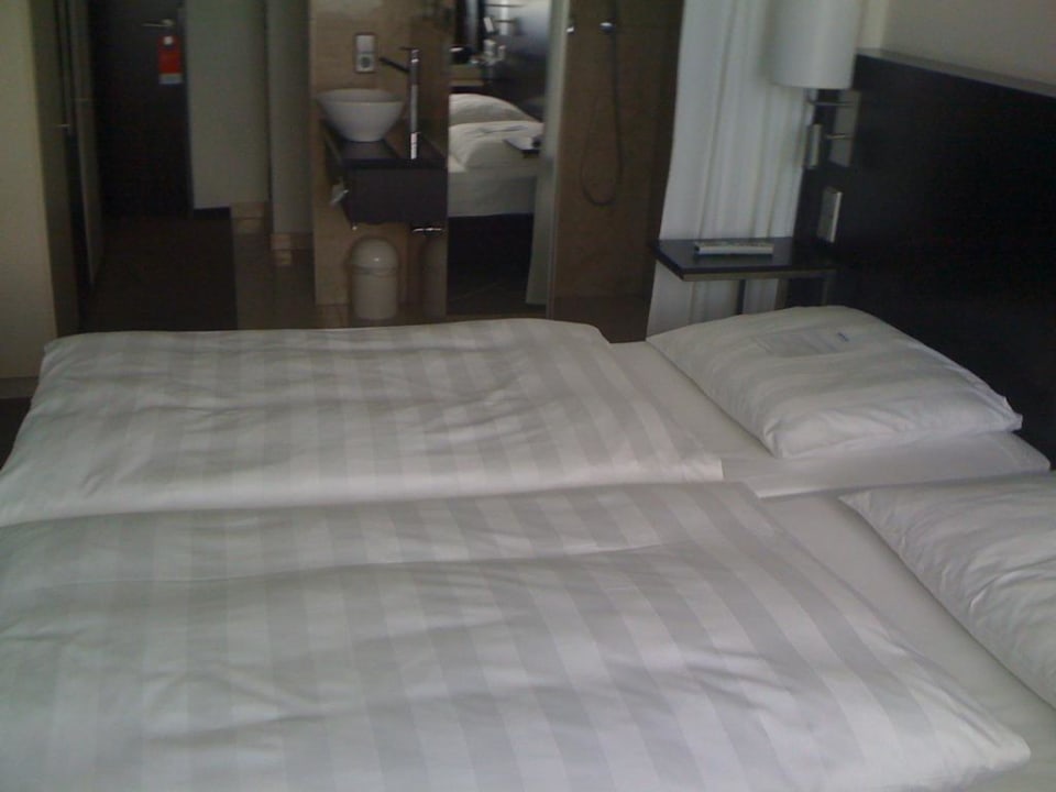 Gute Nacht. Park Inn by Radisson Berlin Alexanderplatz