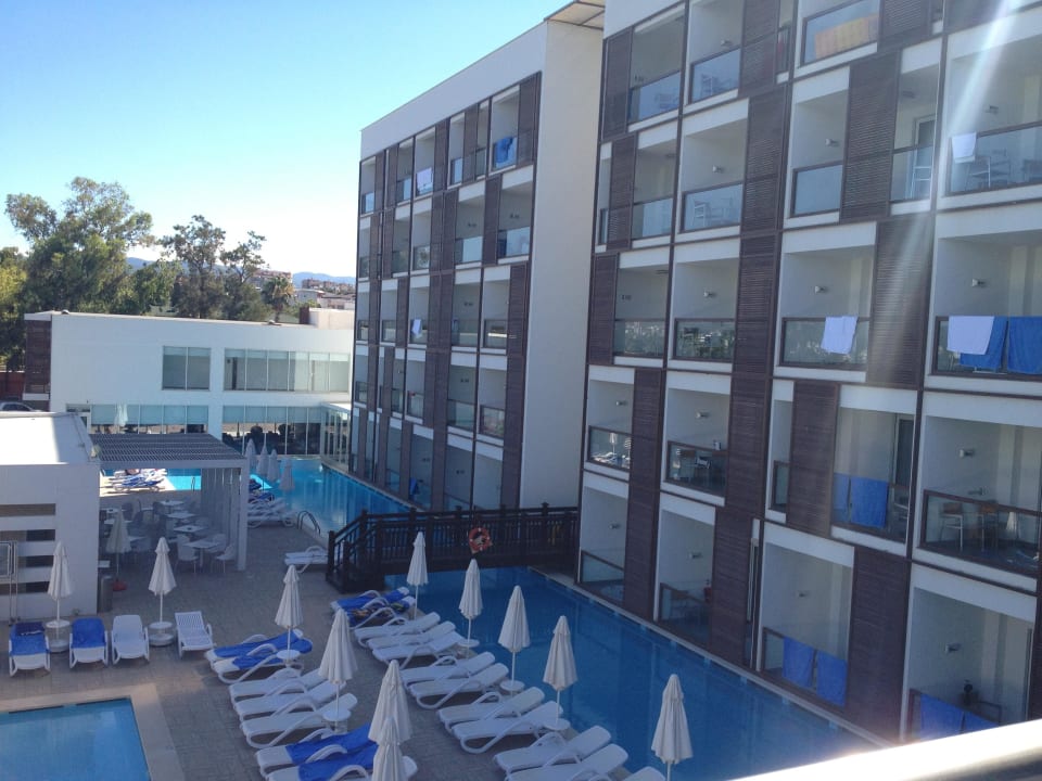 Ausblick von der Restaurant Terrasse Gold Island Selected