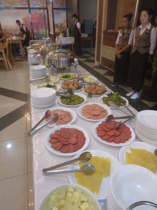 Frühstückbuffet Raduga Resort Center