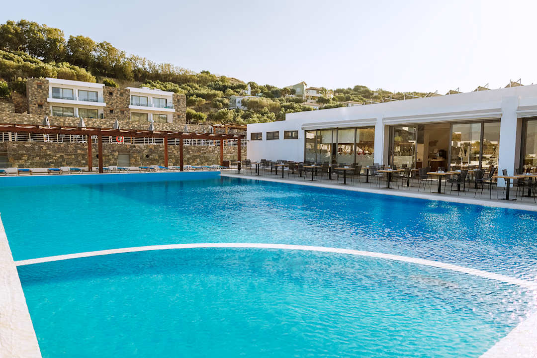 Pool Ariadne Beach Hotel