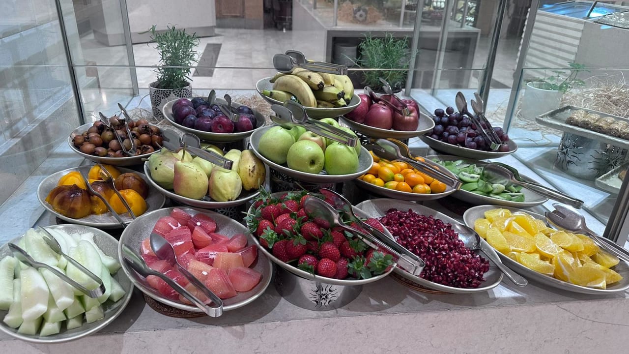 Gastro Acanthus Cennet Barut Collection